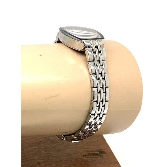 Timex Women's Watch TW2T50000 Quartz Diamond Silver Dial Rectangle Steel 21mm - Picture 11 of 13